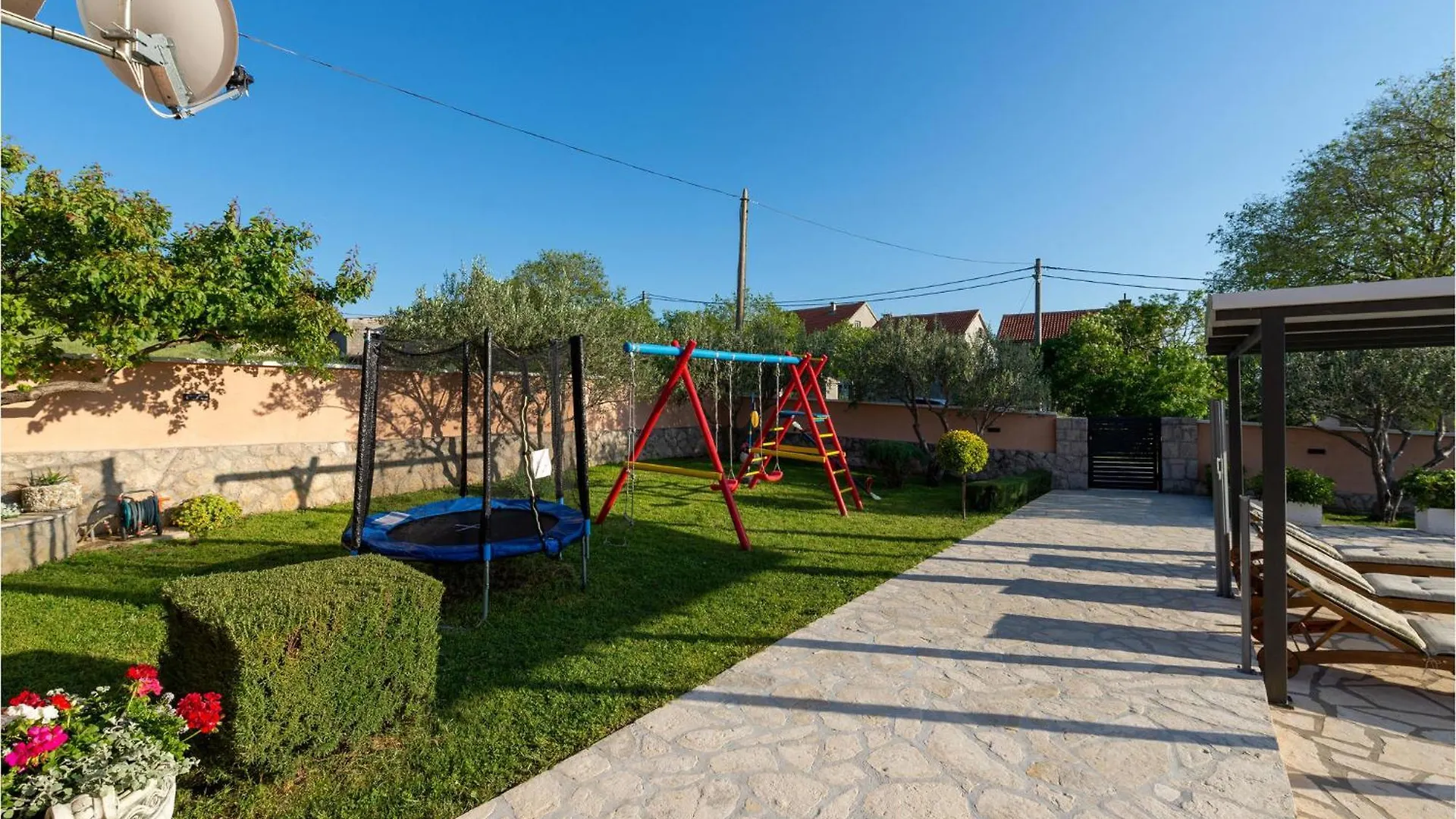 2 Bedroom Cozy Home In Krusevo Croatia