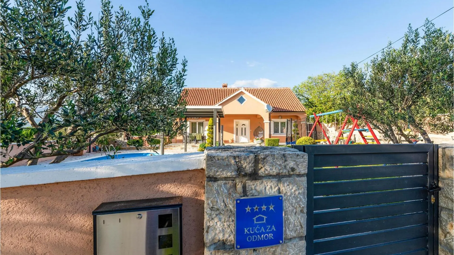 Holiday home 2 Bedroom Cozy Home In Krusevo Croatia